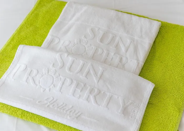 103 Parque Santiago Ii Pool View *